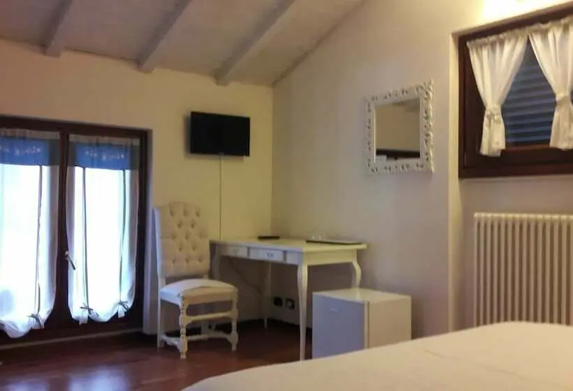 اتاق راحتی, B&b Como Lake Cottage