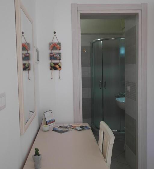 スタンダードルーム, B&b Demetra