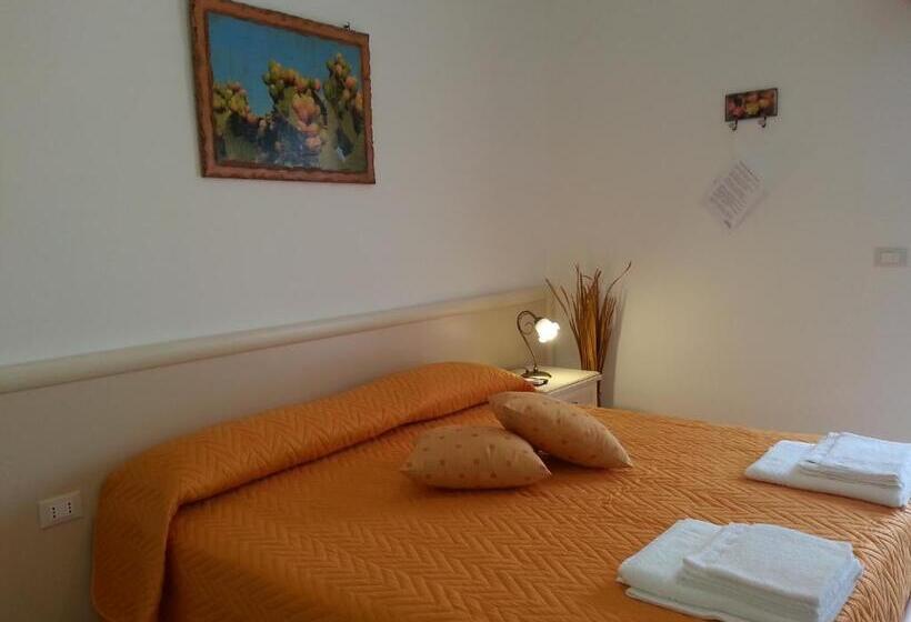 スタンダードルーム, B&b Demetra