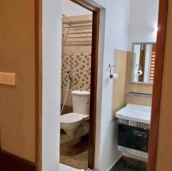 Camera Deluxe con Balcone, Fortkochi Beach Inn