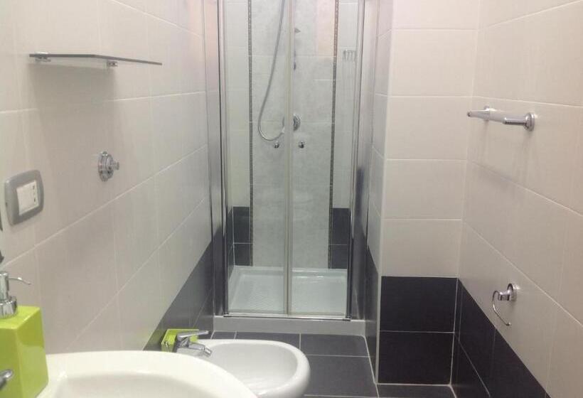 اتاق استاندارد یک نفره, Stella Diana