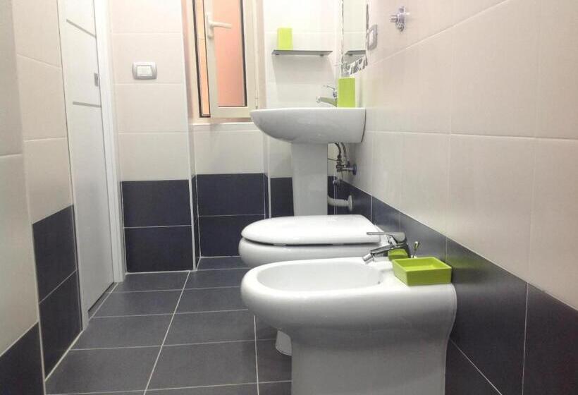 اتاق استاندارد یک نفره, Stella Diana