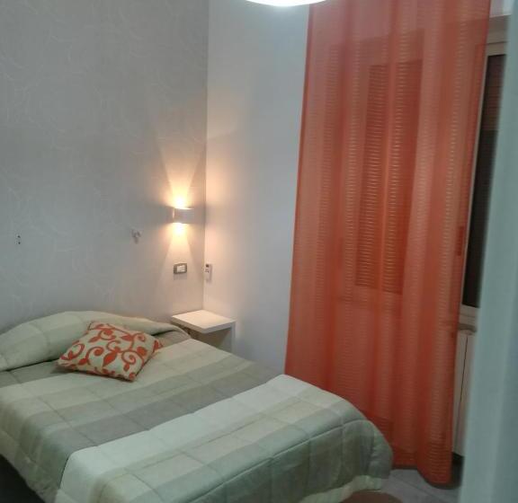 اتاق استاندارد یک نفره, Stella Diana