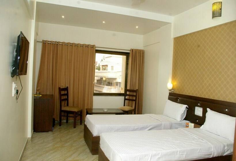 Chambre Deluxe, Gulmohar Pride