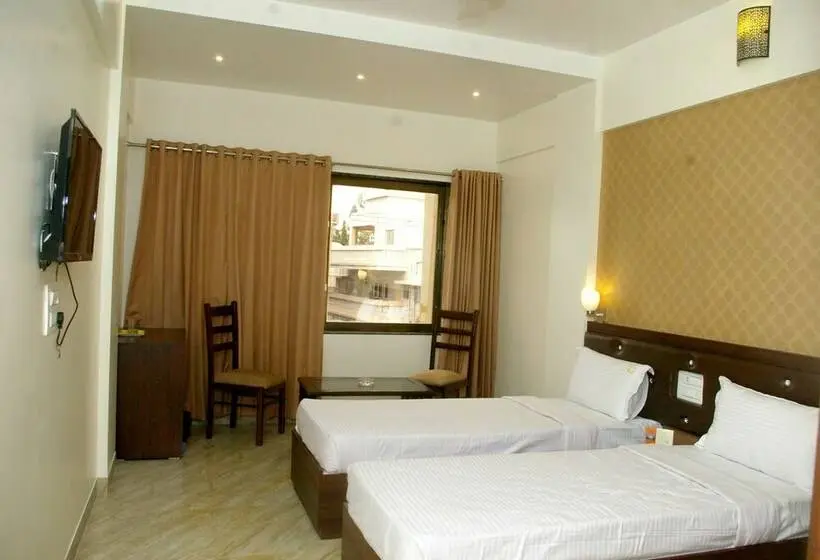 Deluxe-huone, Gulmohar Pride
