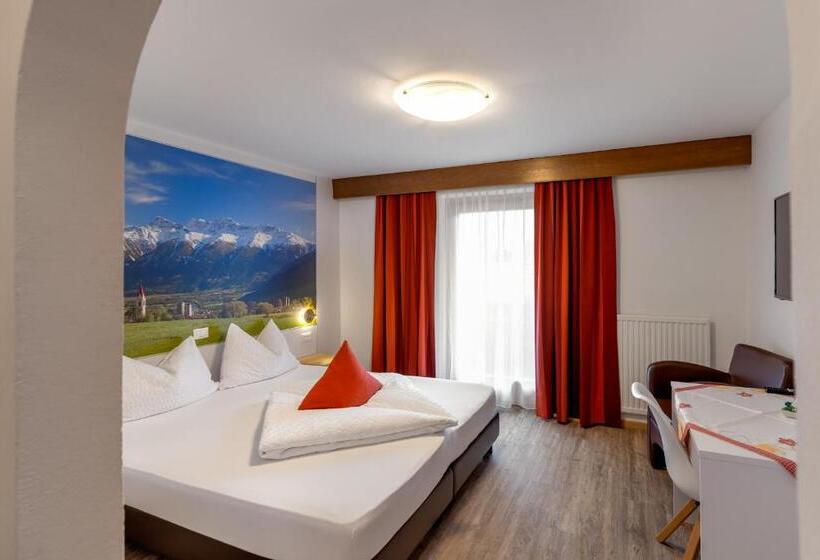 Classic room with balcony, Pension Florian