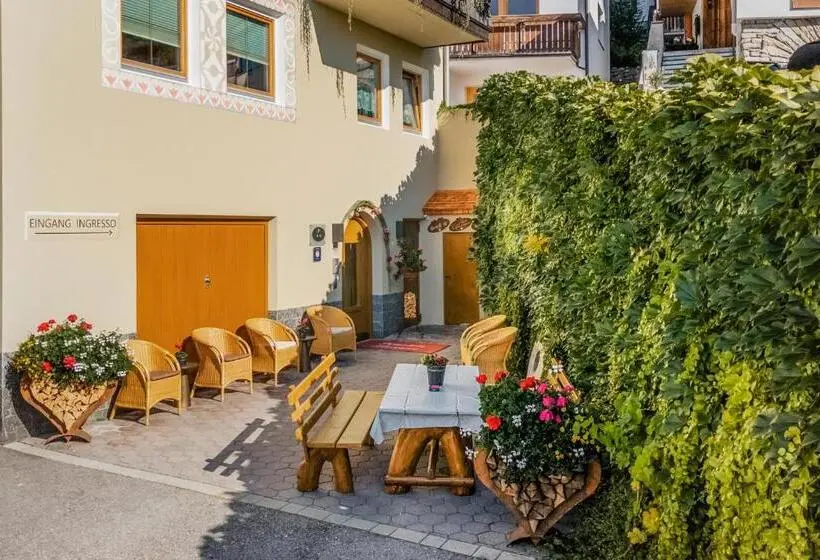 Basic Yhden Hengen Huone, Pension Florian