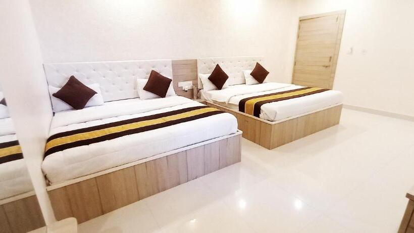 园景标准四人间, Sanjog Resort