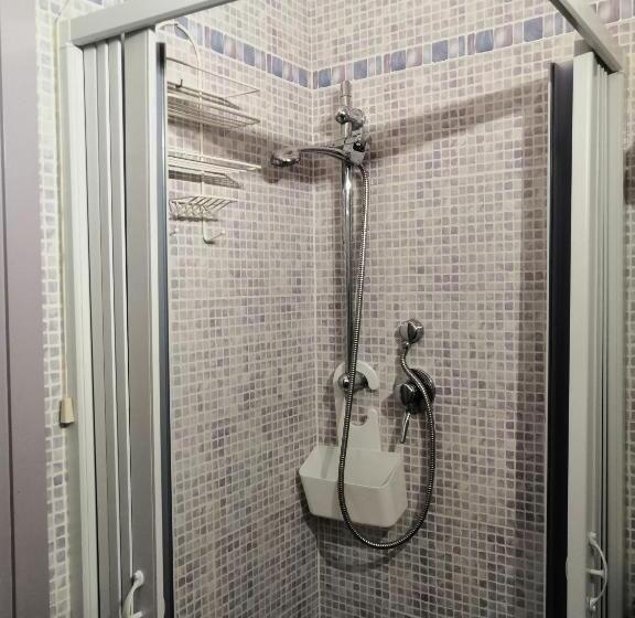 غرفة قياسية, Villa La Lanterna