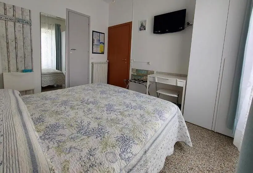 اتاق استاندارد با بالکن, Villa La Lanterna