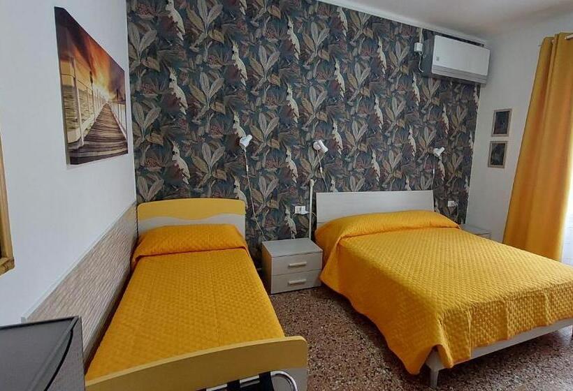 バルコニー付きデラックスルーム, Villa La Lanterna