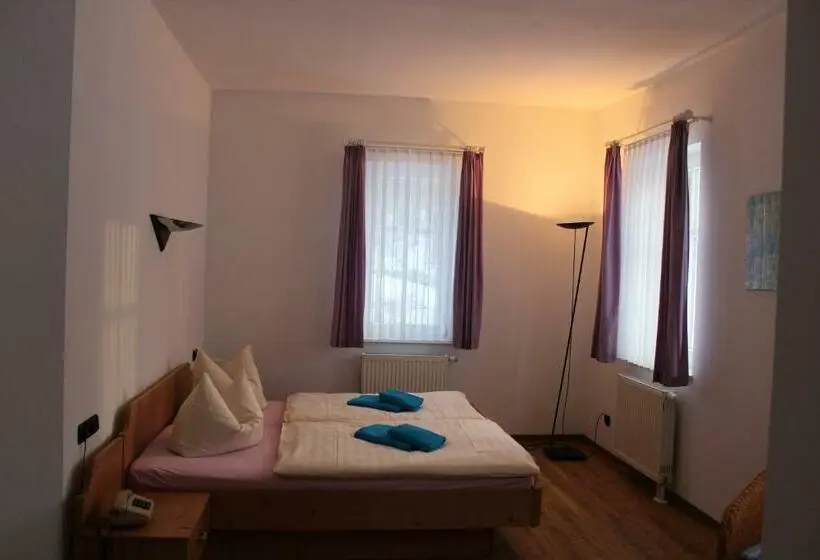 Standardzimmer, Waldhaus