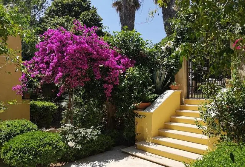 ４ベッドルームクラシックタイプ, B&b Corte San Giuseppe