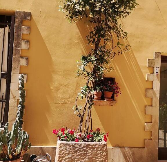 شقة غرفة واحدة, B&b Corte San Giuseppe