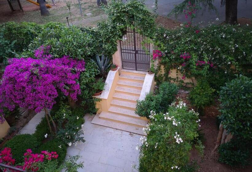 شقة غرفة واحدة, B&b Corte San Giuseppe