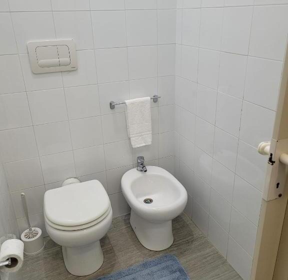 חדר סטנדרט יחיד, Kristal