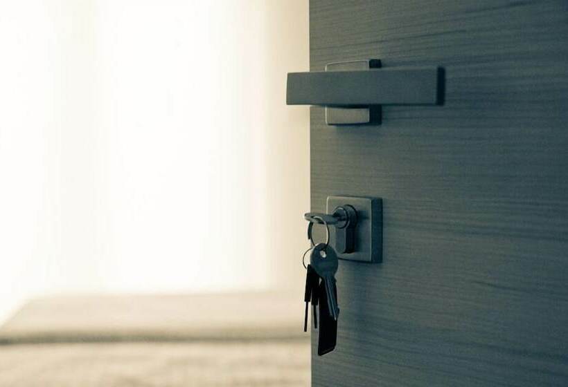 Camera Deluxe con Balcone, B&b Raffaello A Mare