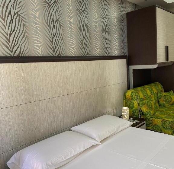 Номер Стандарт с Балконом, B&b Vistamareblu
