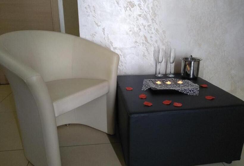 جناح, B&b Vistamareblu