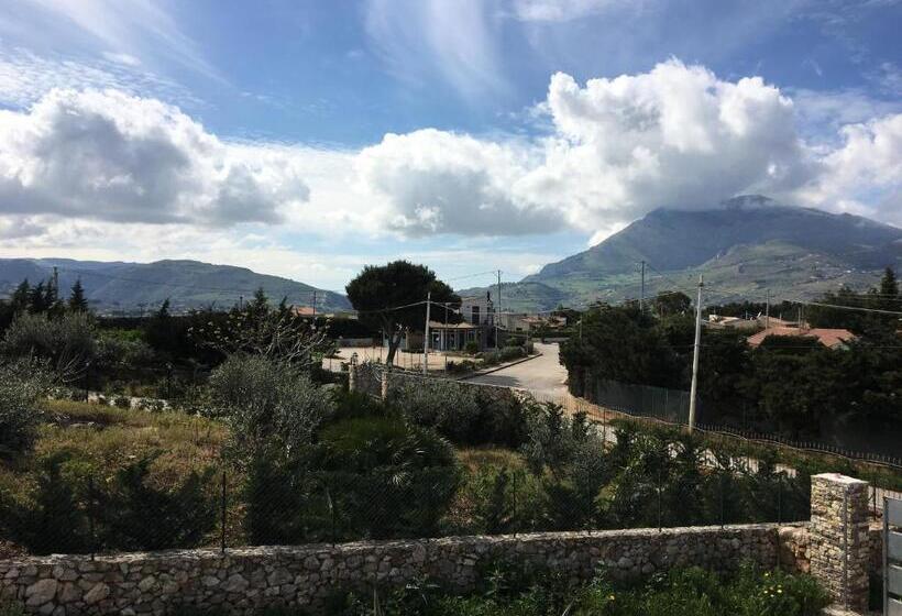 غرفة قياسية مزوَّدة بشُرفة, Addisa Locazione Breve