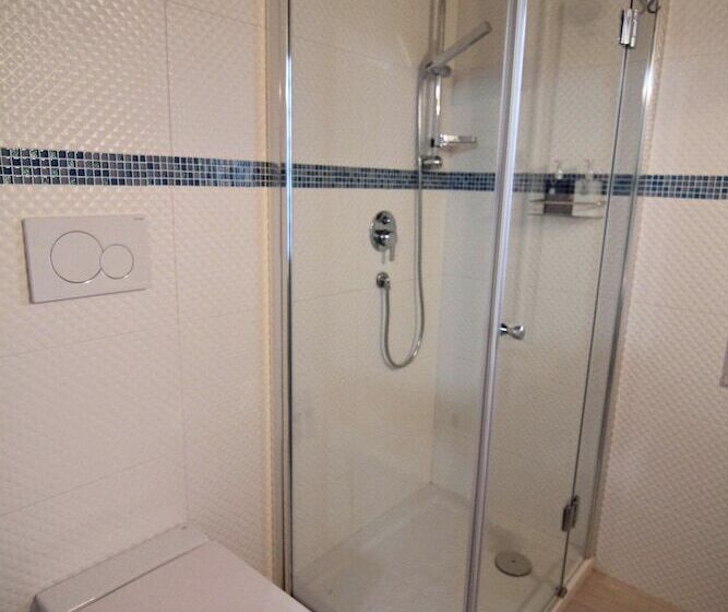 스탠다드 룸 더블 침대, Il Giardino Delle Jacaranda