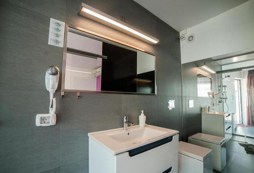 标准间, Rodizio Hill Resort