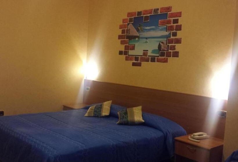 اتاق استاندارد سه نفره, Residence Memmina