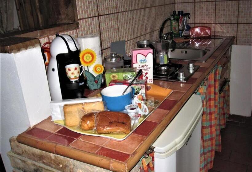 דירה בת חדר שינה 1 עם נוף, La Pietra Rara B&b