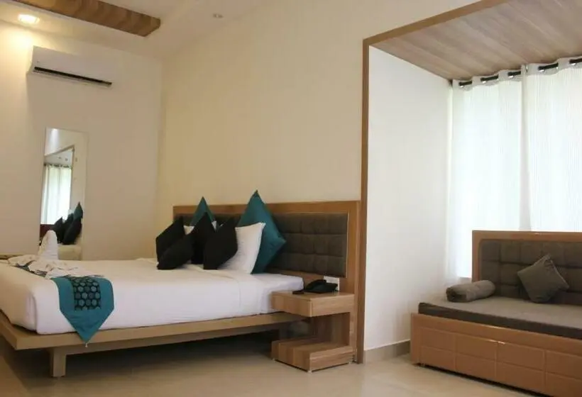 バルコニー付きスタンダードルーム, Namami Ganges Beach Resort & Spa