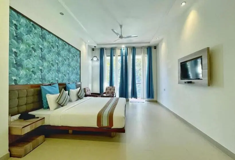 バルコニー付きスタンダードルーム, Namami Ganges Beach Resort & Spa