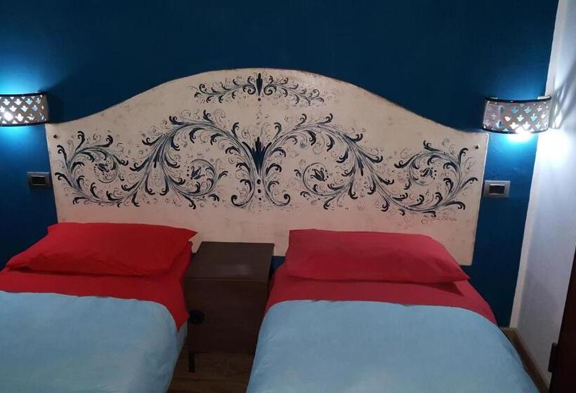 اتاق استاندارد با بالکن, B&b La Tartaruga