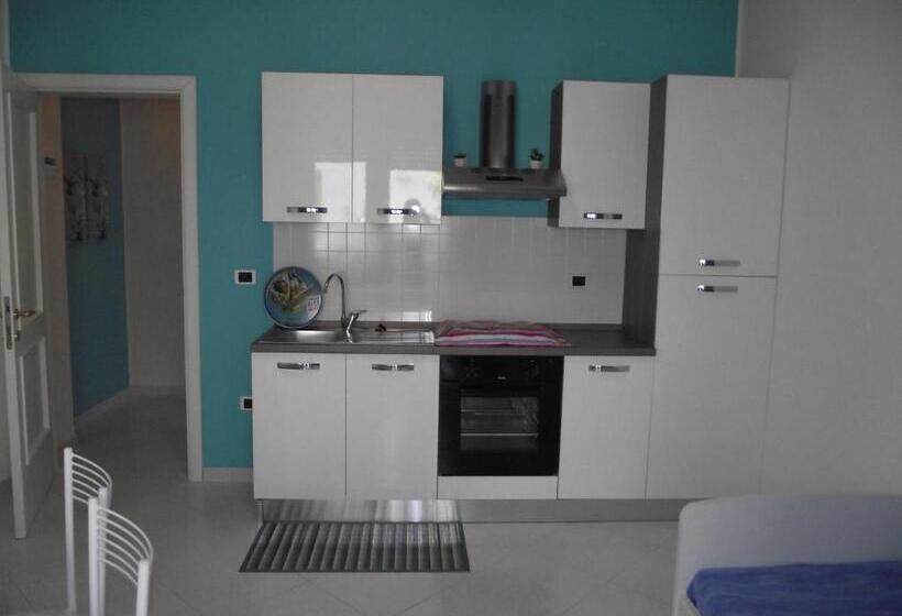 패밀리 스튜디오, B&b Mediterranea Sea House