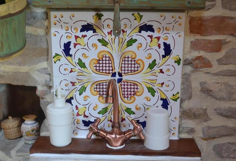 标准工作室, B&b Monte Splendore