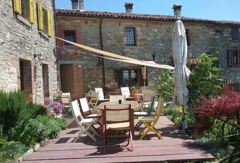 标准工作室, B&b Monte Splendore