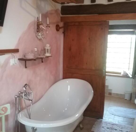 小型套房带泳池景, B&b Monte Splendore