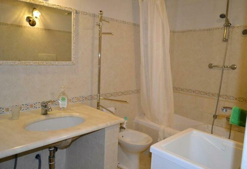 آپارتمان 2 خوابه, Antiche Melodie