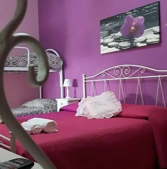 Chambre Quadruple Standard, B&b La Cornucopia