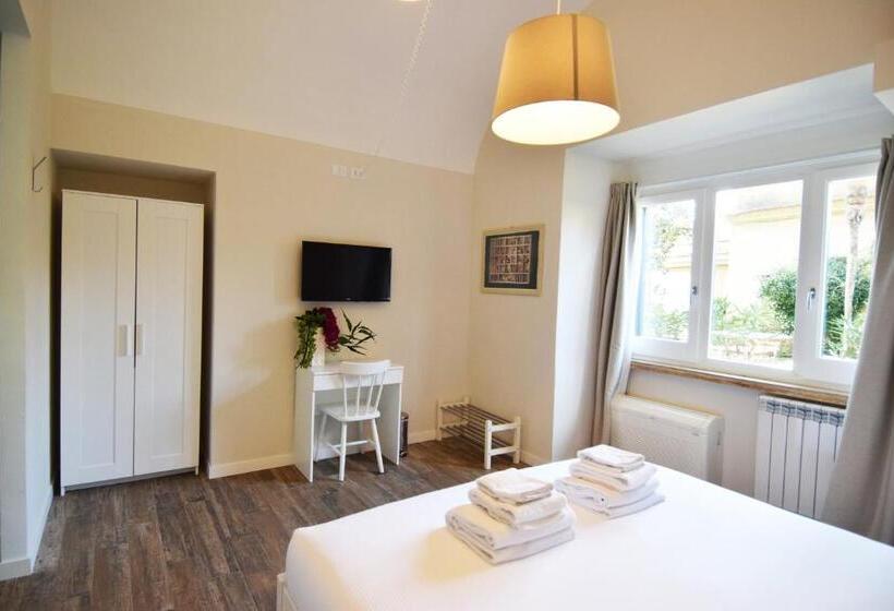 اتاق استاندارد با چشم‌انداز باغ, Il Giardino