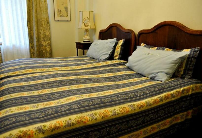 חדר קומפורט לשלושה, Le Macine Relais