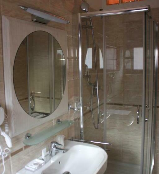 اتاق استاندارد, Bed & Breakfast La Perla Rosa