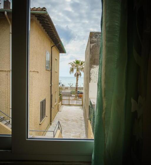 חדר סטנדרט לארבעה, Albergo La Lampara