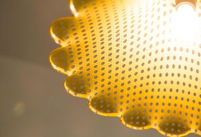 غرفة قياسية ثلاثية, Majorca