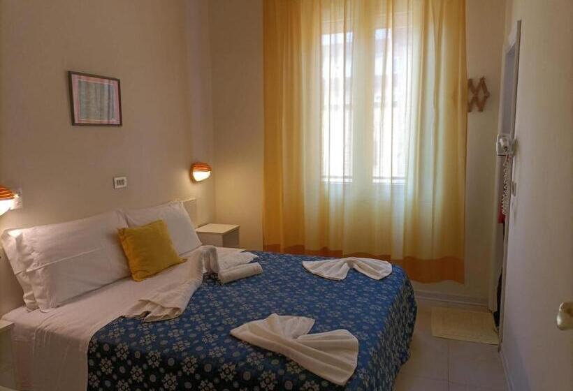 스탠다드 트리플 룸, Marina