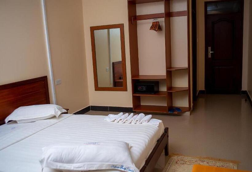 اتاق استاندارد سه نفره, Nabisere Hotel Kalisizo