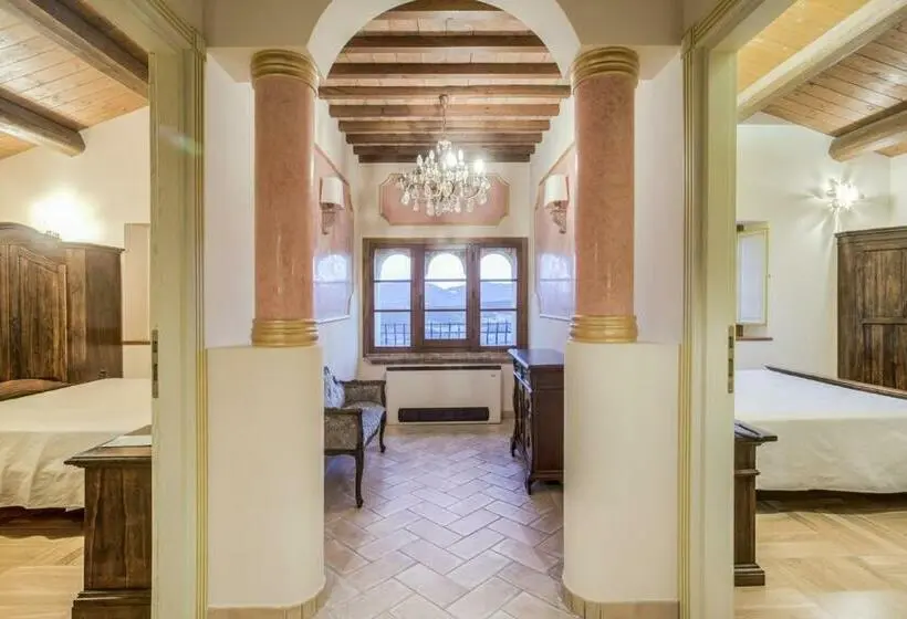 Deluxe-huone, La Castellaia Resort
