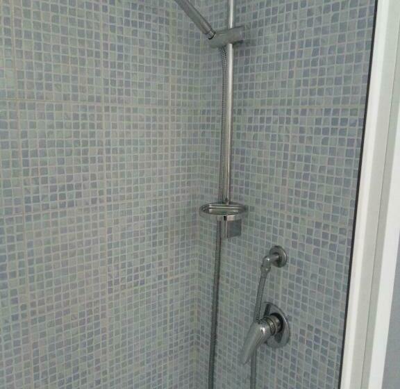 스탠다드 룸, Damarilù