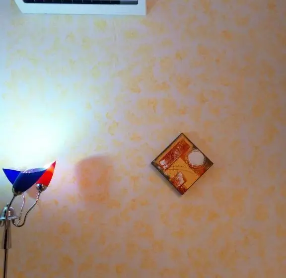 スタンダードルーム, Damarilù