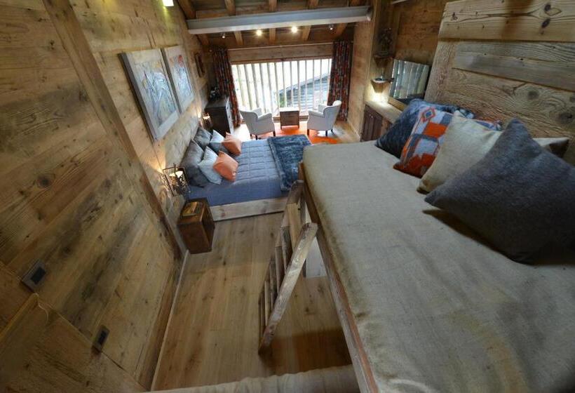 سوییت خانوادگی, La Maison De Dolphe Chalet De Charme & Art Gallery