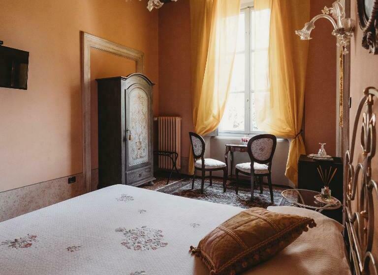 اتاق لوکس, Salotto Delle Arti