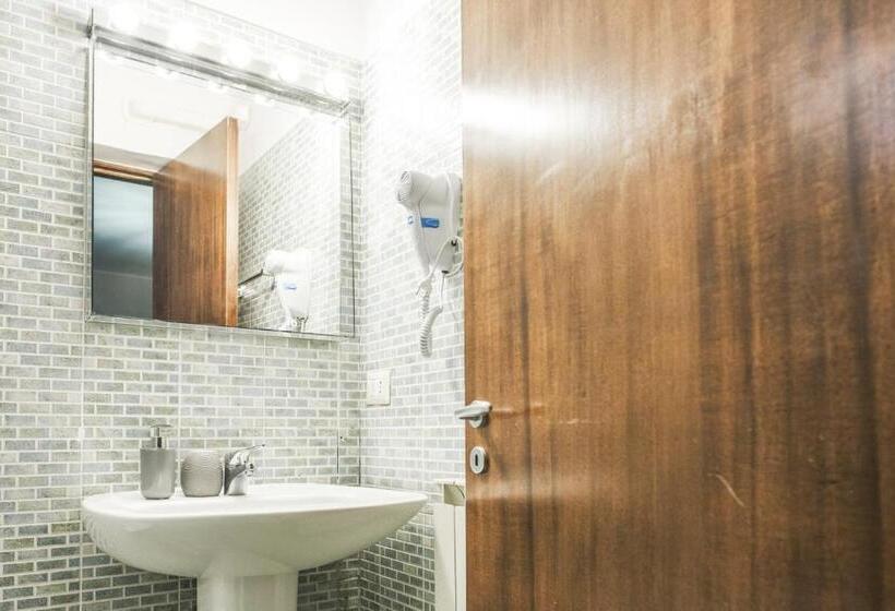 اتاق استاندارد, Spartacus